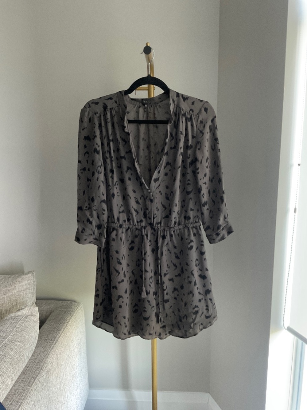 Aritzia Babaton 100% Silk Dress